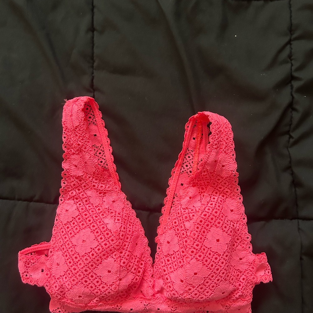Aerie Coral Lace Bralette